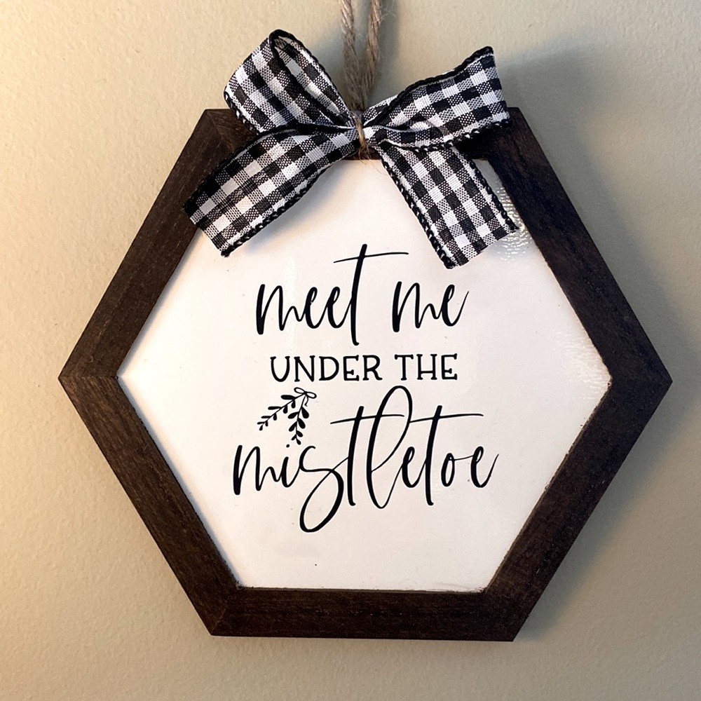 Christmas Decor Sign 🎄